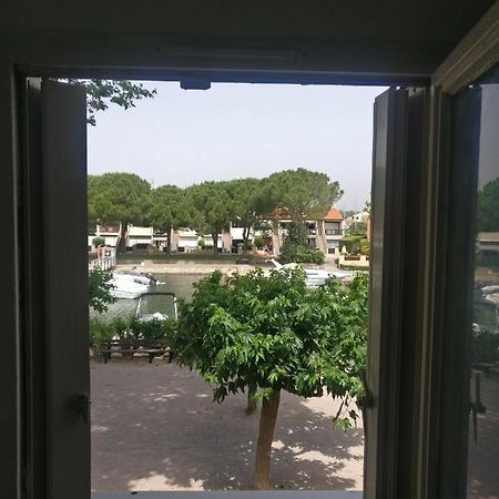 Charmant Appartement Avec Vue Marina Saint-Cyprien  Εξωτερικό φωτογραφία