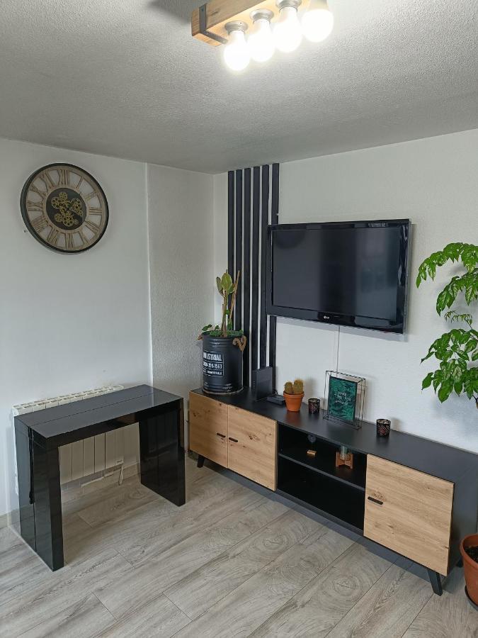 Charmant Appartement Avec Vue Marina Saint-Cyprien  Εξωτερικό φωτογραφία